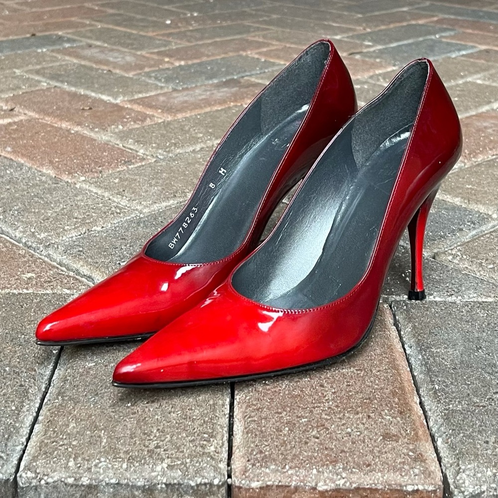 Stuart Weitzman Red Ombr Patent Leather Pumps - image 1
